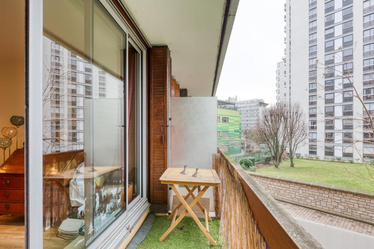 T2 Lumineux Avec Terrasse Apartment Boulogne-Billancourt Bagian luar foto